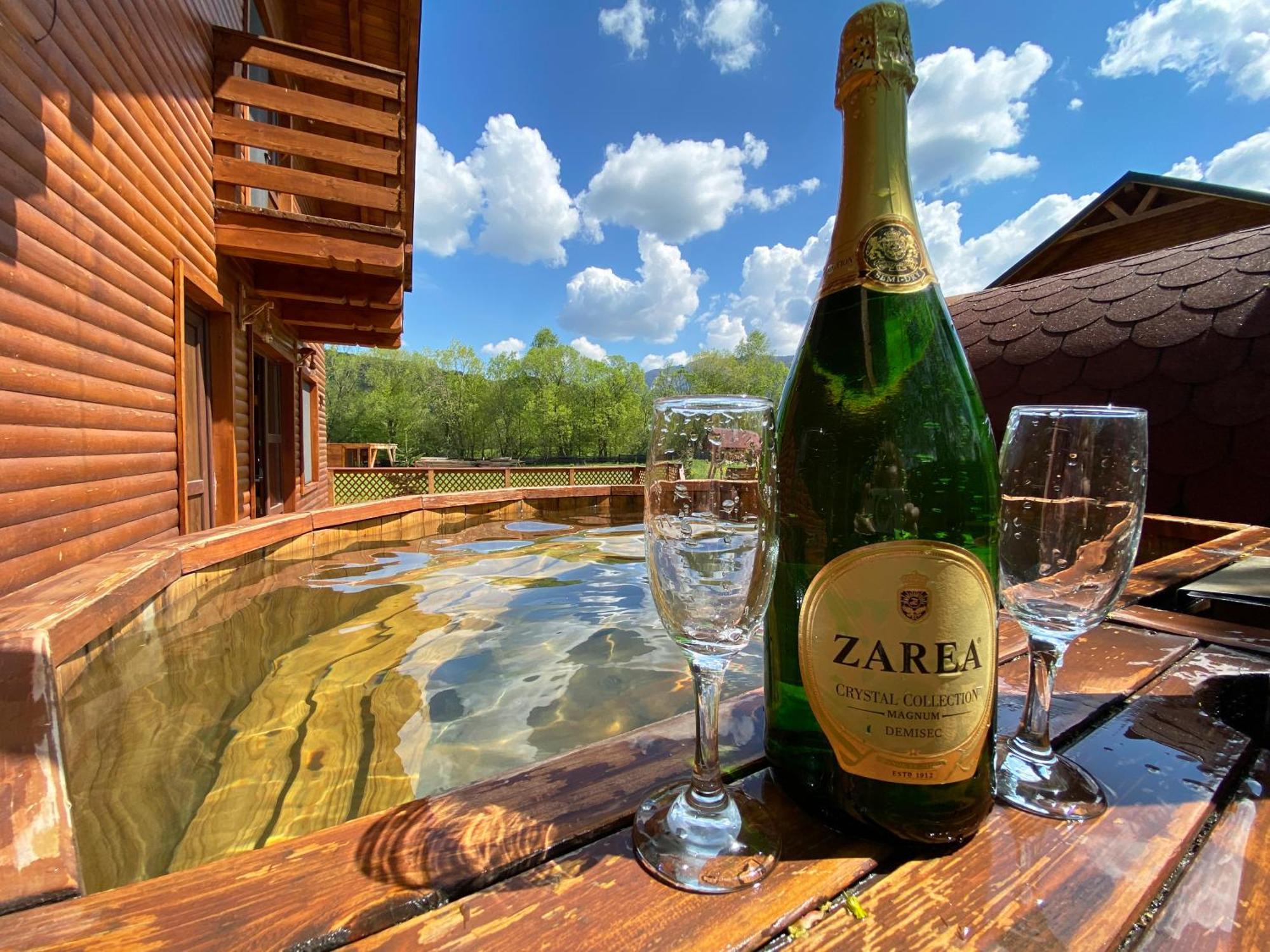 La Cabane Rasnov Luaran gambar